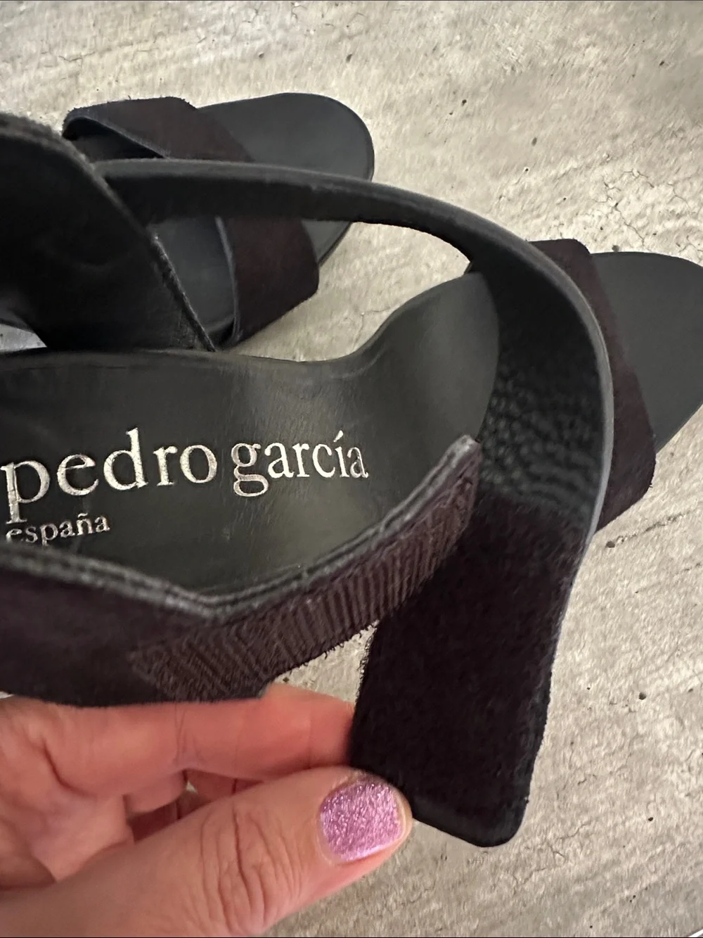 Pedro Garcia authentic black